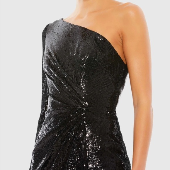 Mac Duggal 26688 NWT RUCHED SEQUINED ONE SHOULDER MIDI DRESS - Picture 2 of 7